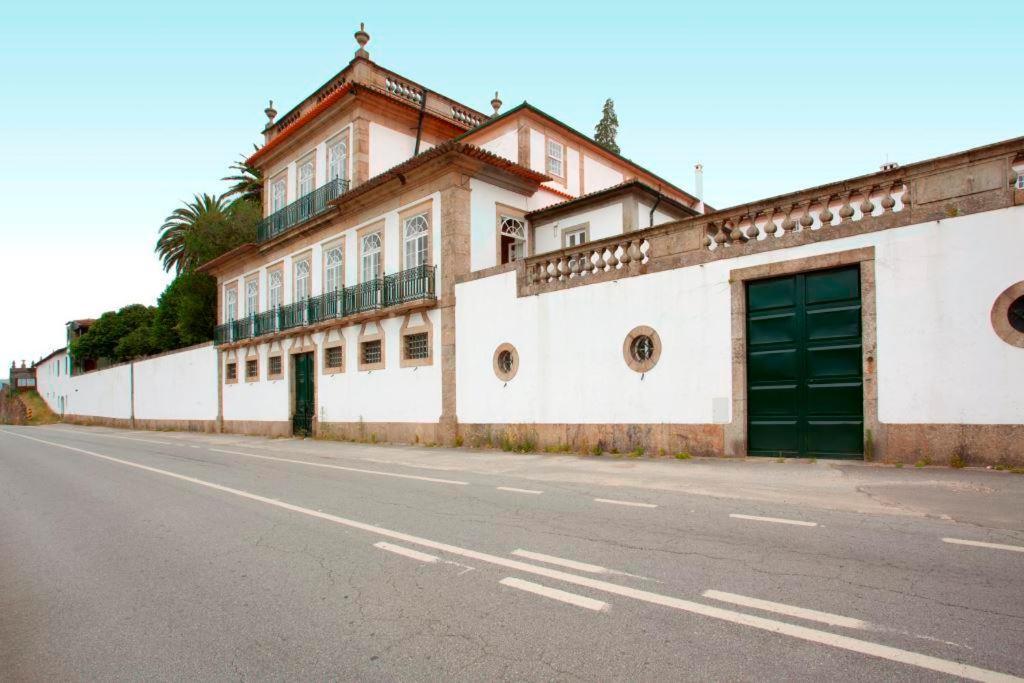 Quinta Da Tapada Lousada Exterior photo